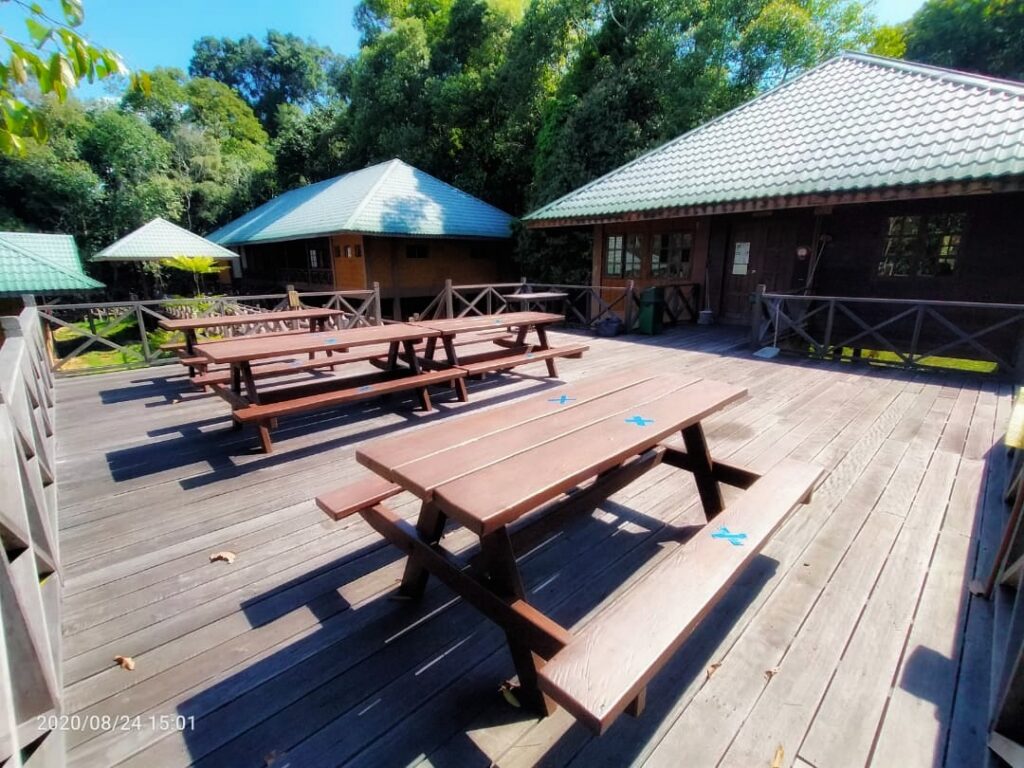 HOSTEL-COMMON-AREA-3