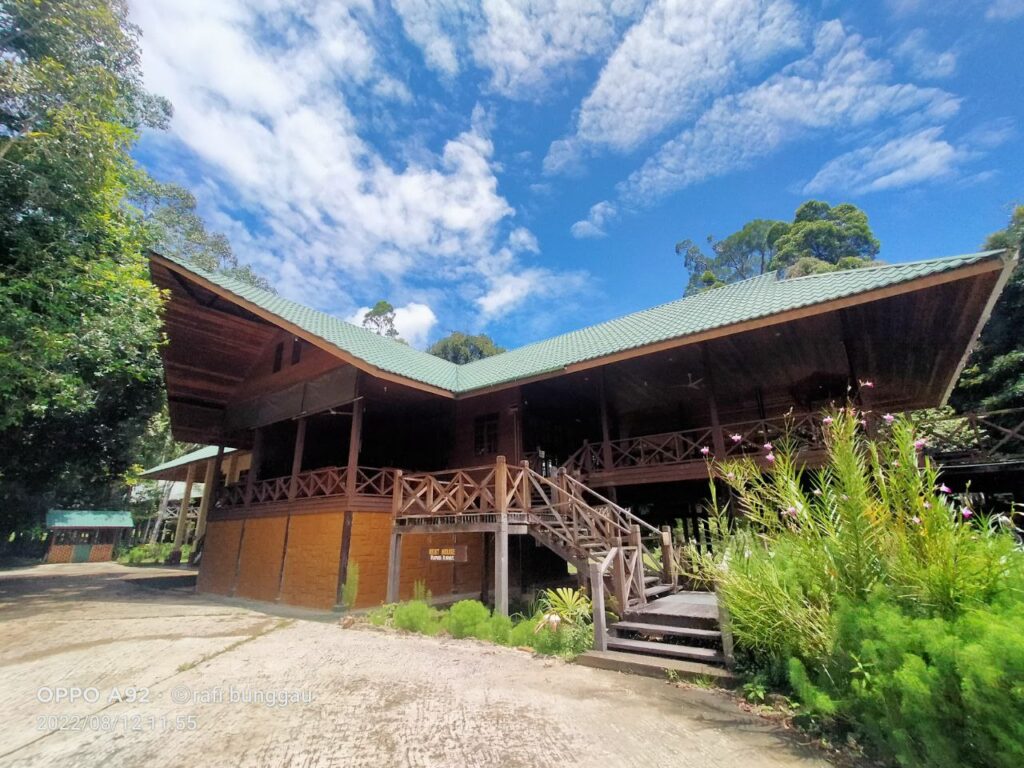 Maliau-Basin-Dalit-Dining-Hall